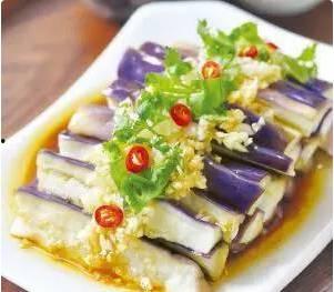 茄瓜怎么凉拌着吃呢视频,清爽开胃的夏日美食制作教程 茄瓜怎么凉拌着吃呢视频,清爽开胃的夏日美食制作教程