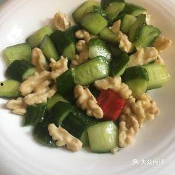 乳瓜怎么样吃才好吃视频,视频教你如何吃出最佳口感 乳瓜怎么样吃才好吃视频,视频教你如何吃出最佳口感